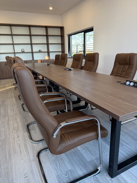 Birou de inchiriat /zi/24h